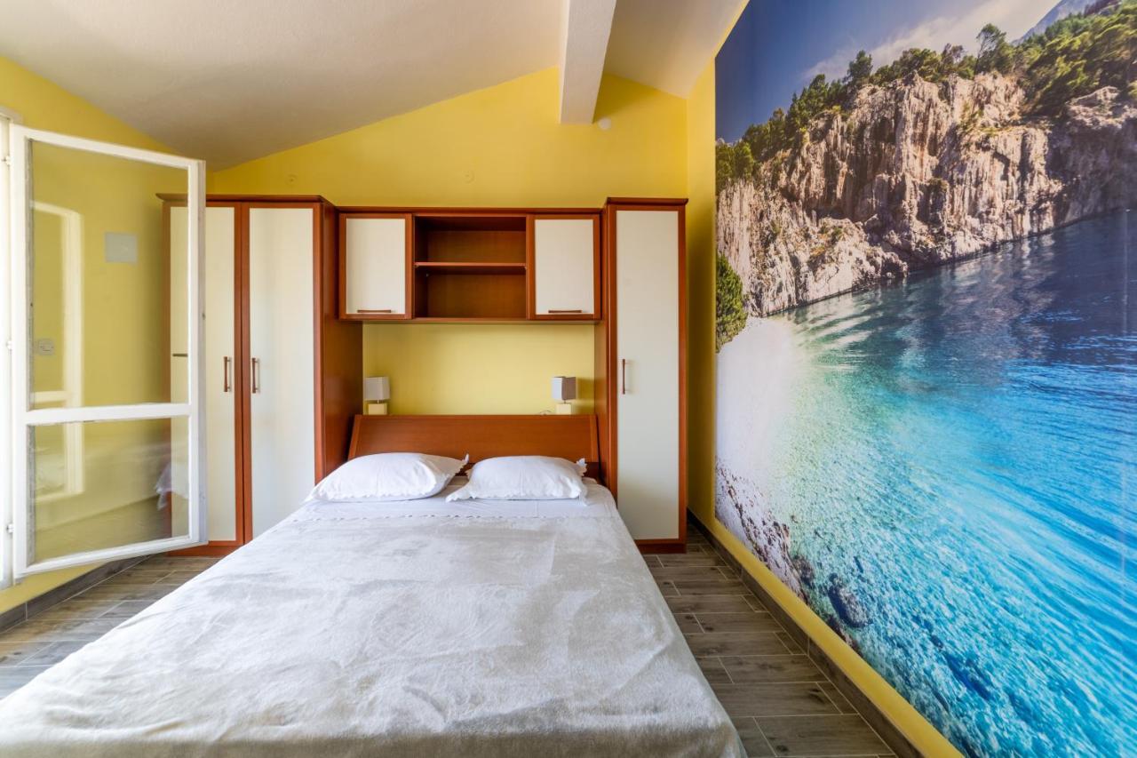 Apartments Ribarevic Makarska Exteriör bild