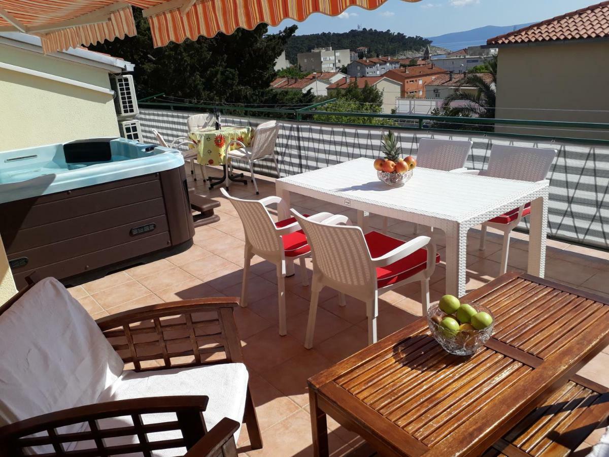 Apartments Ribarevic Makarska Exteriör bild